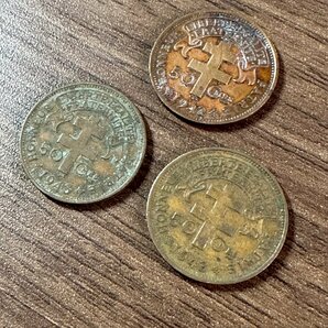 【フランス】1943年 50サンチーム銅貨 3枚組 総量8.2g 収集家放出品 99の画像3