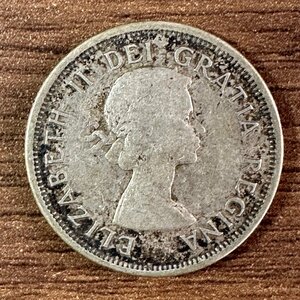 【カナダ】1958年 25セント銀貨 エリザベス2世 1枚組 総量6.1g 収集家放出品 99