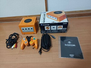 動作品　任天堂　NINTENDO　ゲームキューブ　GAMECUBE　箱取り扱い説明書付き