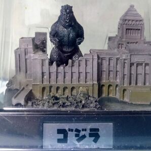 ―0.0発表! ゴジラ名鑑 初代ゴジラバージョン 酒井ゆうじ