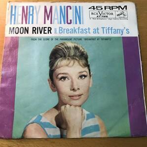 試聴 サバービア・スイートなスキャットの世界 HENRY MANCINI BREAKFAST AT TIFFANY’S / MOON RIVER 両面EX+ の画像2