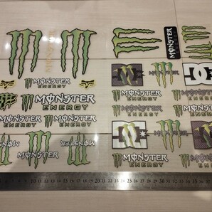 モンスターエナジーステッカー 2シートセット バイクステッカー 車ステッカー ヘルメットステッカー 防水反射 MONSTER ENERGY の画像1