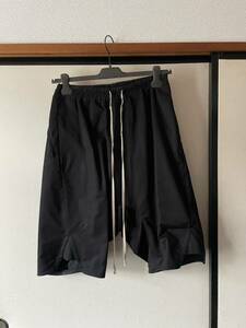 RICK OWENS 17AW SHORTS BASKETS SWINGERS RU17F8383-DT リックオウエンス ショーツ size 48 ブラック サルエル パンツ