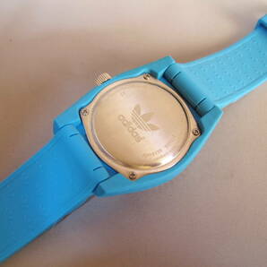 ★美品 アディラス ブルー クォーツ腕時計 ユニセックス 電池交換済みの画像3