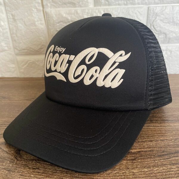 Coca Cola メッシュ 黒 キャップ 帽子 ユニセックス 新品 送料無料