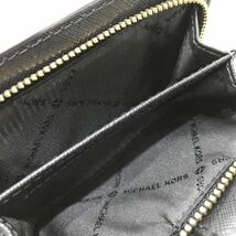 マイケルコース MICHAEL KORS 二つ折り財布 コンパクトウォレット 黒 ブラック[C2046]_画像5