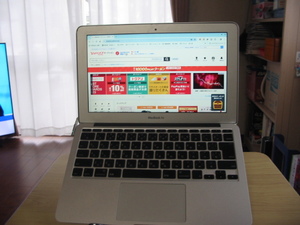 MacBook Air (11-inch, Late 2010) &ChromeBook OS Flex