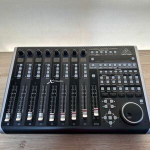 Behringer X-Touch MIDIコントローラー