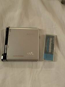 SONY Hi-MDwalkman MZ-RH1 Sony MD player Walkman body + rechargeable battery only 