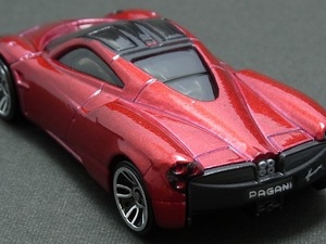 ☆☆日曜夜☆未開封新品☆PAGANI HUAYRA☆HOT WHEELS