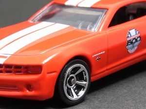 ☆☆日曜夜☆未開封新品☆CHEVY CAMARO 2010 INDY 500 PACE CAR (CHEVY CAMARO CONCEPT)☆INDIANAPOLIS 500☆GM DESIGN☆HOT WHEELS