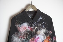 美品 20SS LAD MUSICIAN ラッドミュージシャン DECHINE INKJET FLOWER BACK-FRONT SHIRT 花柄 デシン フラワー シャツ 長袖 44黒1117N▲_画像3