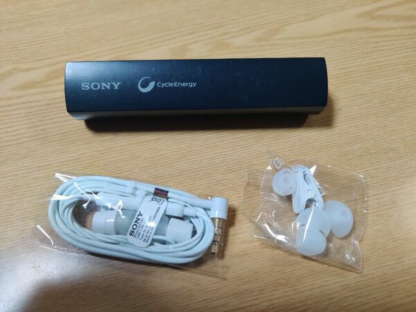 SONY 小型モバイルバッテリー CP-EL /未使用 SONYイヤホン