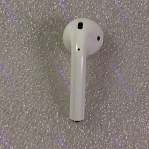 Apple AirPods右耳/A1523/第１世代/電池新品４時間/左耳A1722とペア用/良品228Rの画像3