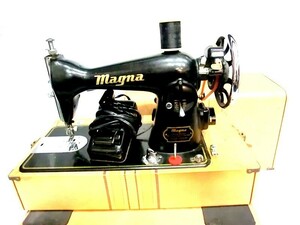 1000円スタート ミシン 服部電機 magna 802179KH ブラックボディ ハンドクラフト 手工芸 洋裁 通電確認済 ケース付 2 ミシンD①210