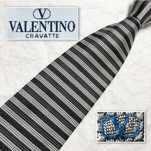 ■美品■VALENTINO GARAVANI ヴァレンティノガラヴァーニ ネクタイ　ボーダー　ロゴ　シルク　イタリア製　シルバー×ブラック　ビジネス
