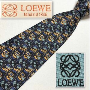 ■美品■LOEWE ロエベ　ネクタイ　Lロゴ　旗　フラッグ　総柄　シルク100% スペイン製　ブルー系　ビジネス