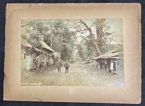 ◆明治期鶏卵紙古写真12◆手彩色 横浜根岸/ジャンク船両面貼 茶屋・当時風景風俗 画面14㎝×9㎝ 検索：絵葉書