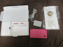 【P217】【プラス】Nintendo DSi 本体 TWL-001 ピンク 任天堂　ニンテンドー DSi 　箱付き_画像1