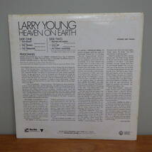 LP レコード Larry Young ラリー・ヤング ヘヴン・オン・アース Heaven on Earth BST 84304 見本_画像7