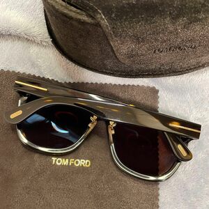 TOM FORD トムフォード TF9355 56J 56□19　145*3サングラス　ケース付属