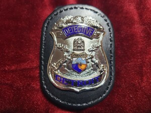デトロイト市警　実物バッジ　LE装備　ポリスバッジ POLICE セカンドバッジ