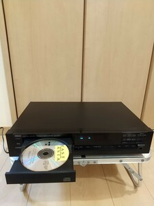 【動作品】YAMAHA CDプレーヤー CD-1000 ブラック 取説付属 リモコンなし