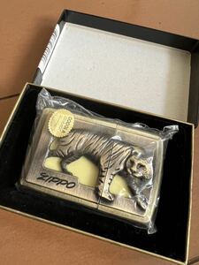 未使用品 ZIPPO ジッポ ライター オイルライター 虎トラ 立体型 希少