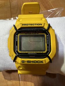 CASIO　カシオ　メンズ腕時計　G-SHOCK　DW-5600VT　電池切れ　動作未確認　0032475