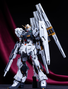 1/00 Nu ガンダム 改造パーツ (F82) (MG Nu ガンダムVer.KA 用改造パーツ) 未塗装未組立 レジン 樹脂 ガレージキット