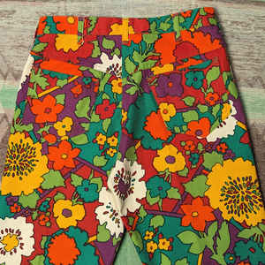花柄 総柄 【ピーターマックス調】 60s70s Flower Print Pants 60年代 スリム テーパード パンツ ヒッピー ポップアート ビンテージ 70年代