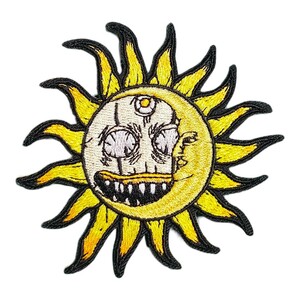 T-26【 アイロンワッペン 】 刺繍ワッペン アップリケ リメイク 太陽 Sun 月 三日月 ムーン MOON アイロンワッペン ワッペン patch パッチ