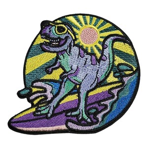 D-23【 アイロンワッペン 】 刺繍ワッペン アップリケ リメイク キョウリュウ 恐竜 dinosaur ダイナソー surfing サーフィン サーファー