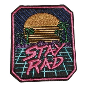 B-31【 アイロンワッペン 】 刺繍ワッペン アップリケ リメイク ネオン neon アイロンワッペン ワッペン patch パッチ wappen