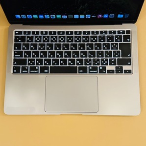 Apple Macbook Air 13 2020 スペースグレー Apple M1 8コア/ 8コア GPU/メモリ16 GB/ストレージ 512GB SSD/Sonoma & Windows 11 Proの画像3