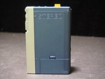 S887 SONY カセットウォークマン TPS-L2 WALKMAN STEREO ソニー カセットプレイヤー_画像2