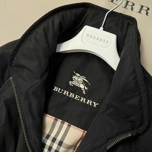 G22【高級Bロゴ総柄】参考価格15万●美品BURBERRY●華やかデザイン!高級ジップアップジャケットコート バーバリーコート レディースの画像3