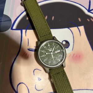 自動巻　SEIKO 希少品SEIKO 海外モデルミリタリー10気圧防水 逆輸入セイコー5 自動巻腕時計 セイコーファイブ