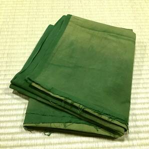 古布1099Ａ 木綿 無地 褪せた緑色 広巾103ｃｍ 長さ215ｃｍ キルト パッチワーク リメイク材料の画像5
