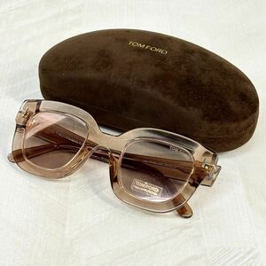 TOMFORD トムフォード Pia TF659 45G 48□26 140 サングラス アイウェア ケース付 ファッション小物 