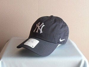 【Nike】ナイキ N.Y ヤンキース エバーグリーン キャップ ネイビー N.Y Yankees Nike Evergreen Club Adjustable Hat Navy　