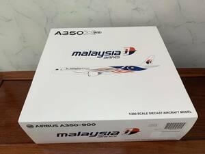 JCウイングス　JcWings　マレーシア航空　malaysia　airlines　特別塗装　独立60周年　9M-MAC　AIRBUS　エアバス　A350-900　1/200