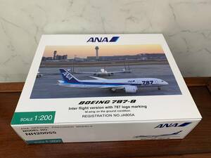 ANA all day empty bo- wing 787-8 JA805A international line specification machine . wing ground posture special painting NH20055 1/200