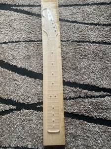 バーズアイメープル　bird eyes maple ギター用ネック材　guitar neck 鳥眼杢