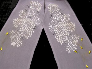 ：和古布材料；縮緬、手刺繍襟の半襟