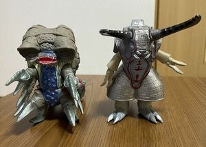 バンダイ　ウルトラマン怪獣シリーズ　ソフビ　ガタノゾーア&エンザン　1997年1998年　当時物　円谷プロ