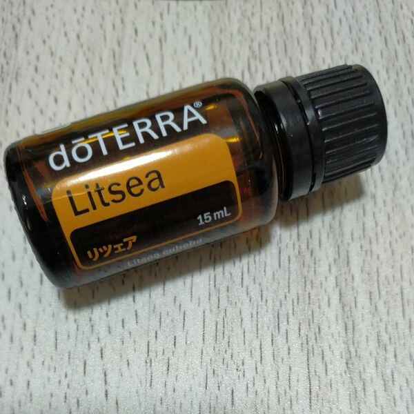 ドテラ doTERRA エッセンシャルオイル リツェア