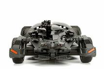 Jada Toys JUSTICE LEAGUE BATMOBILE W/BATMAN バットモービル バットマン 1/24 2017 ミニカー_画像5