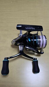 [中古] ダイワ DAIWA エメラルダス　2508PE-H-DH スピニングリール　エギング