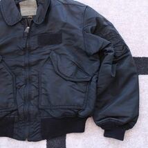 ② ALPHA INDUSTRIES アルファ インダストリーズ　フライトジャケット ビンテージ USA製 メンズL 大きいサイズ　短丈　ジャケット アウター_画像4